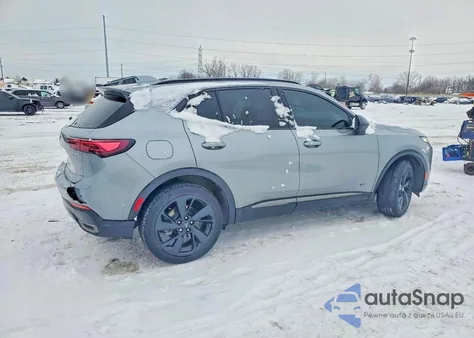 2024 Buick Envision Essence z USA, uszkodzony, nr VIN LRBFZPE43RD067863